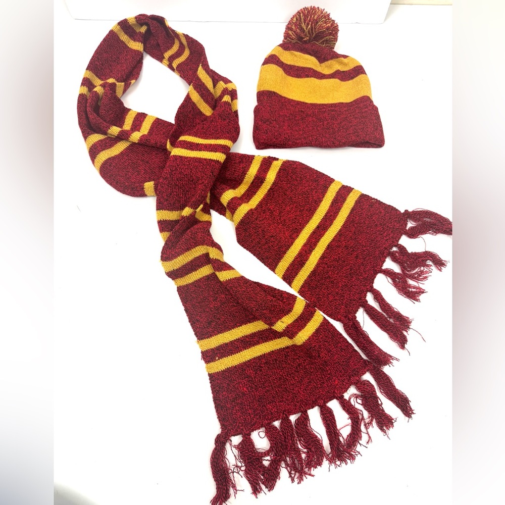 New Matching Neck Scarf and Hat